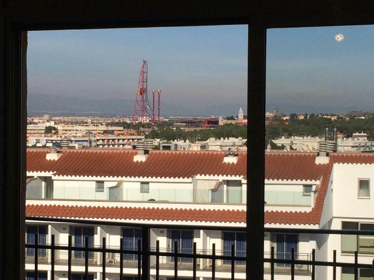Apartamento En Salou Con Las Vistas Al Port Aventura エクステリア 写真