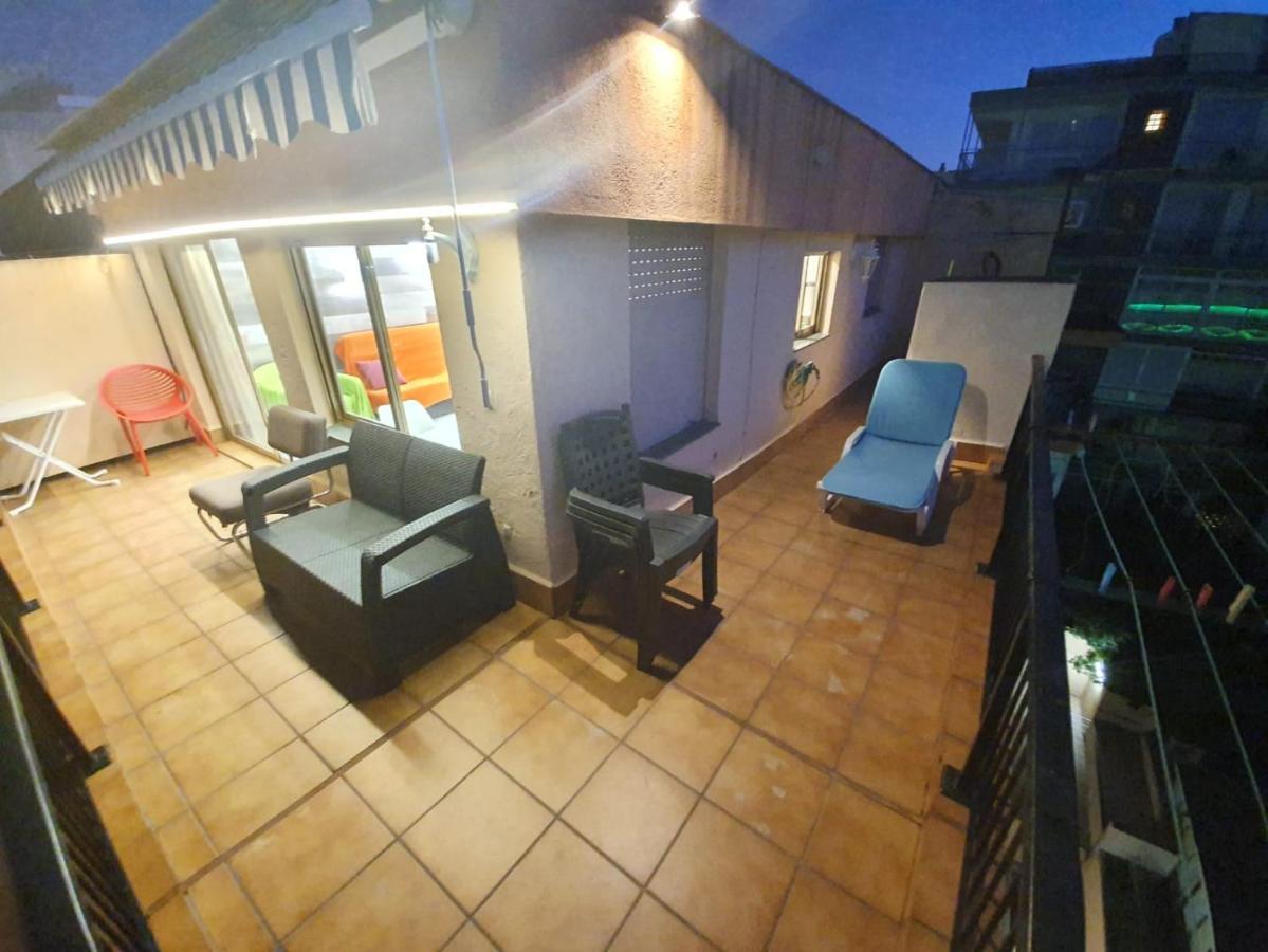 Apartamento En Salou Con Las Vistas Al Port Aventura エクステリア 写真